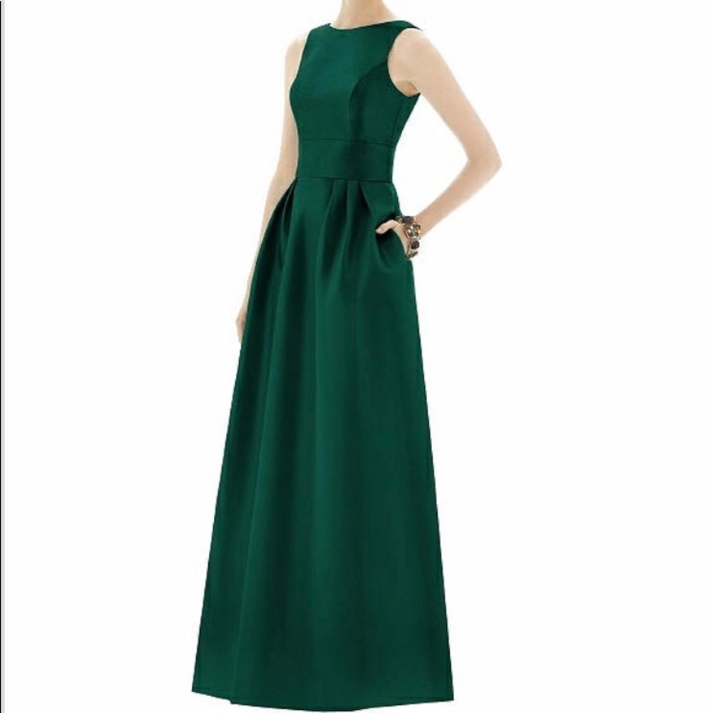 NWT Alfred Sung Open Back Sateen Twill Gown Hunter